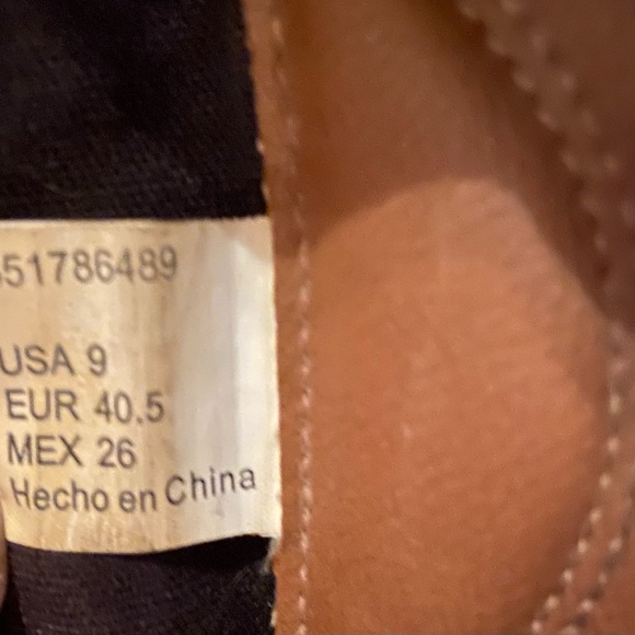 Women’s Flats - Picture 6 of 6